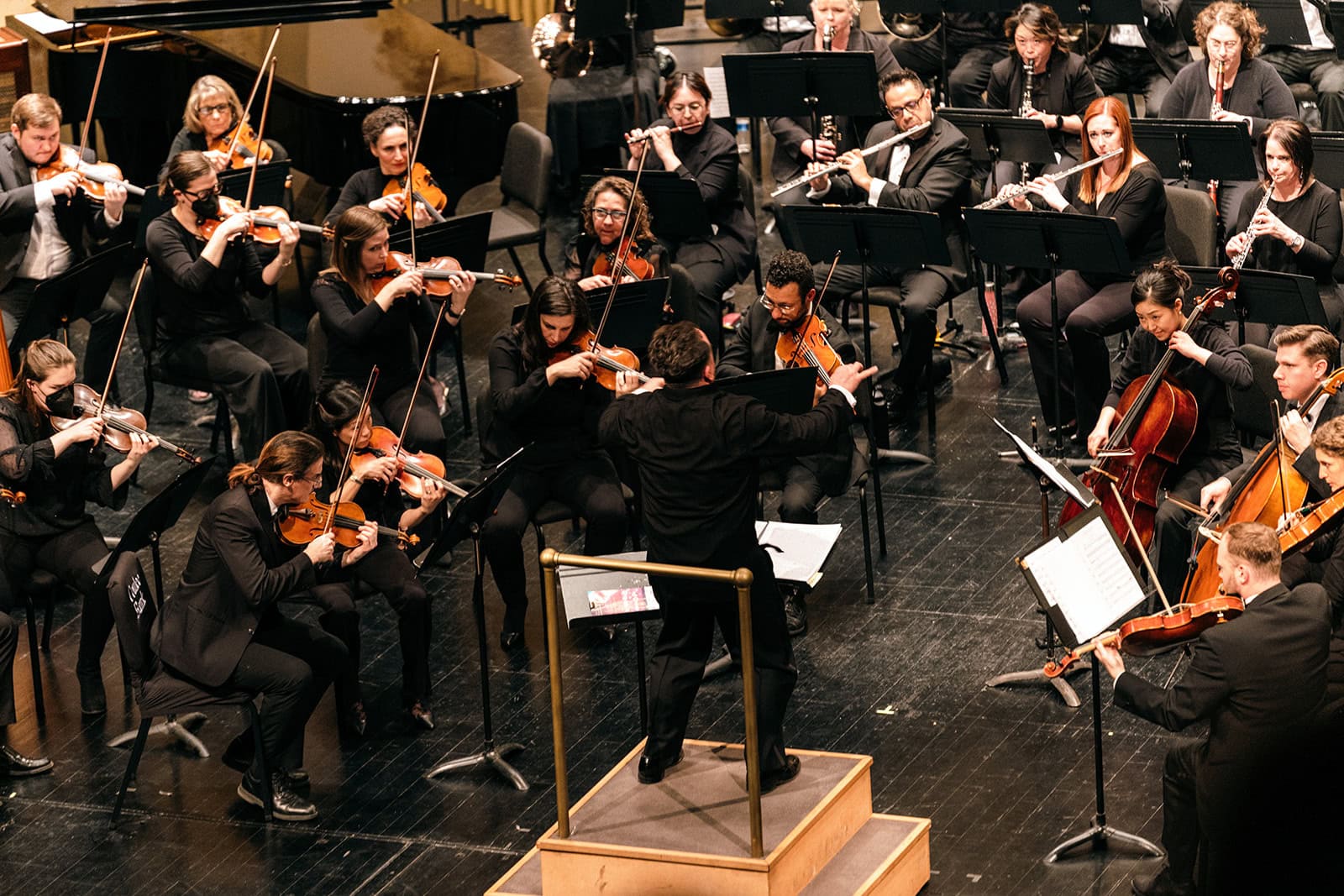 Performance 040624 211 - Crescendo Consulting